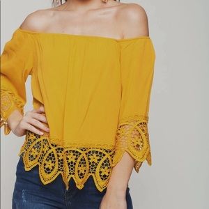 Mustard Crotchet Off Shoulder Top ‼️